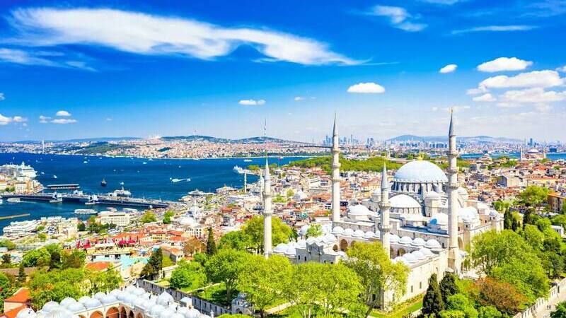 Tour d'Istanbul avec Chauffeur de 8 Heures - Prix Total pour 1-7 Personnes