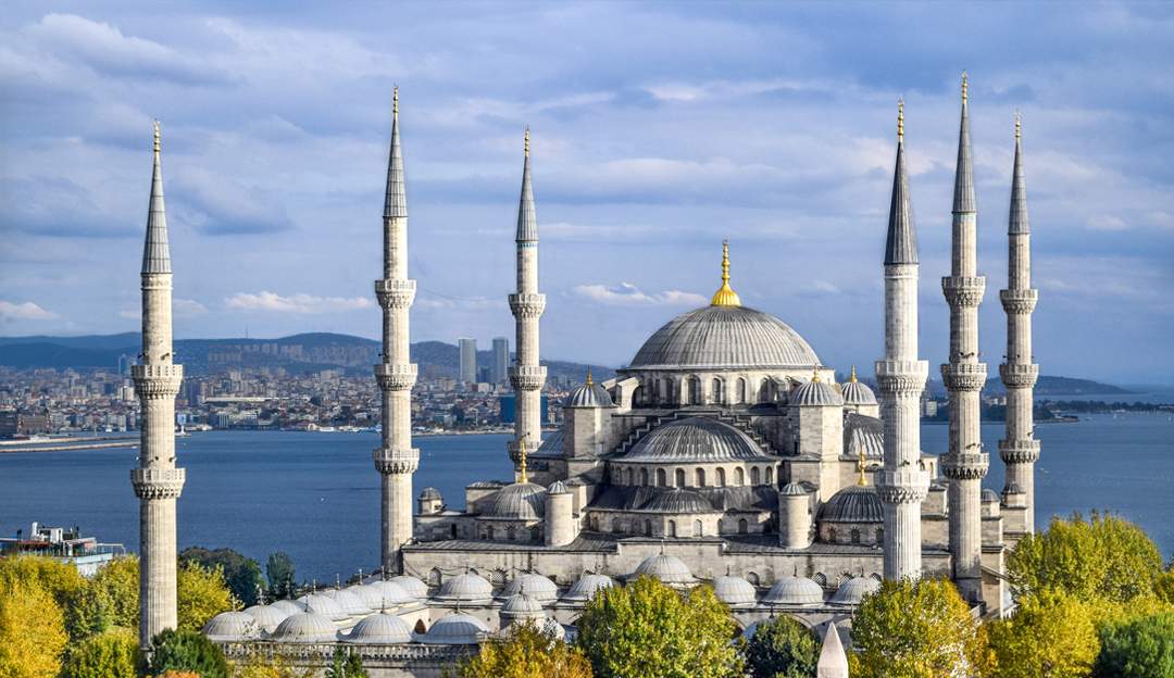 8-Hour Istanbul Tour with Private Driver – Total Price for 1-7 People